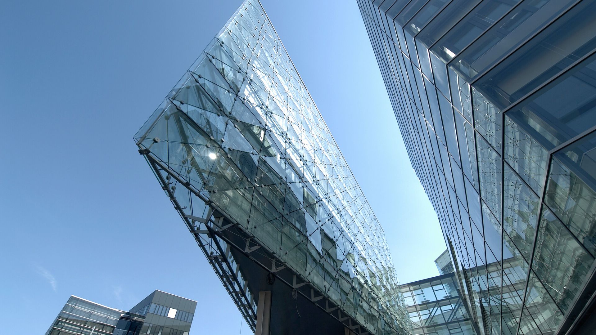 Edificio de cristal del Grupo Kapsch.