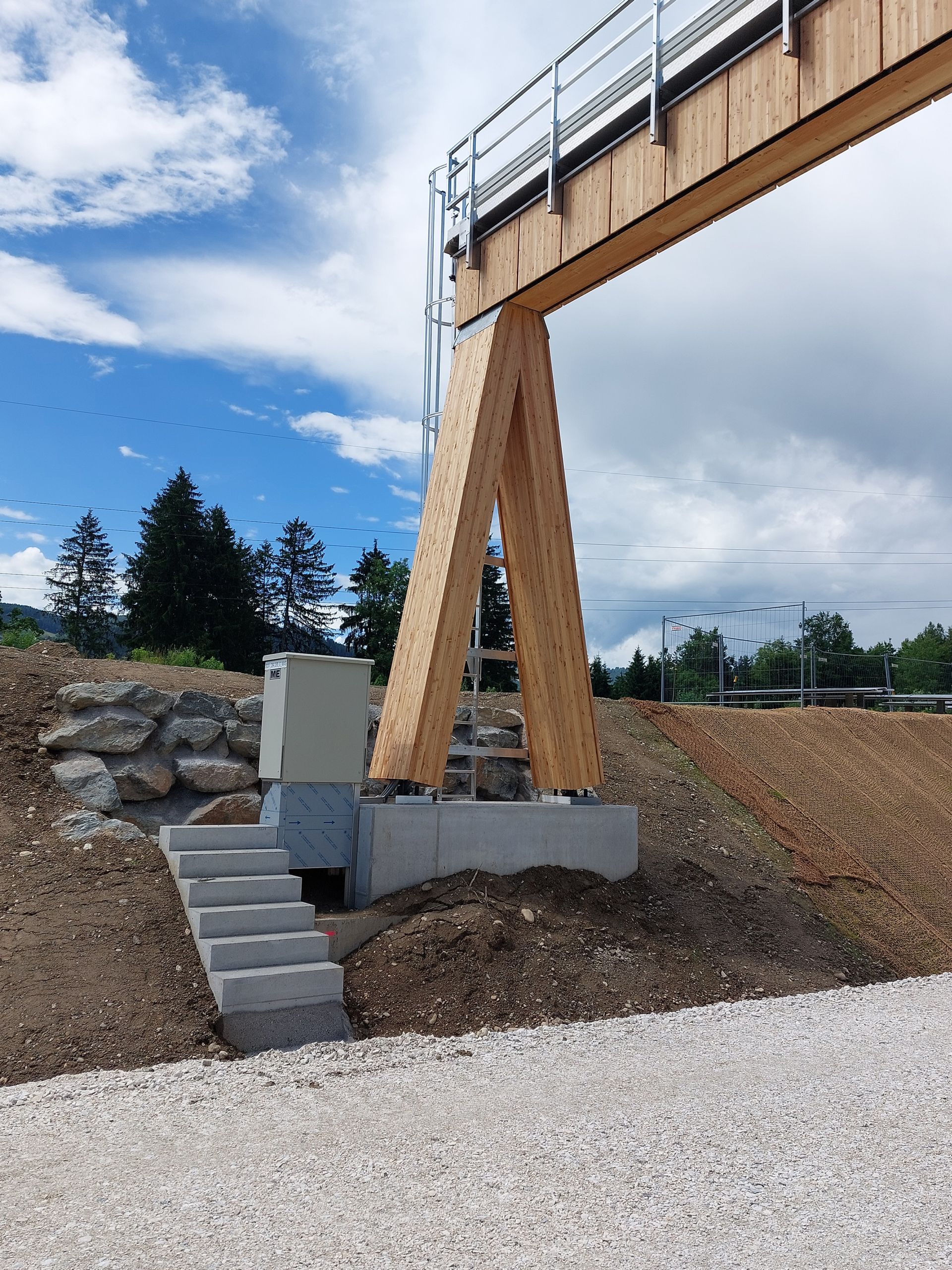 Ecological gantry 3 (portrait format)