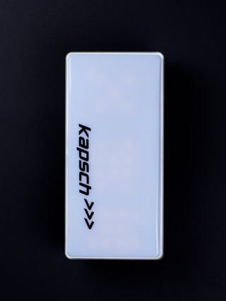 © @ Kapsch TrafficCom Ein Transceiver, mit dem Bordgeräte erkannt werden